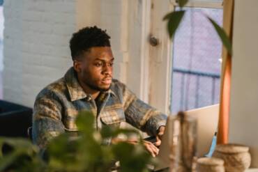 Become a Social Media Manager | Earn $15 to $50 per hour